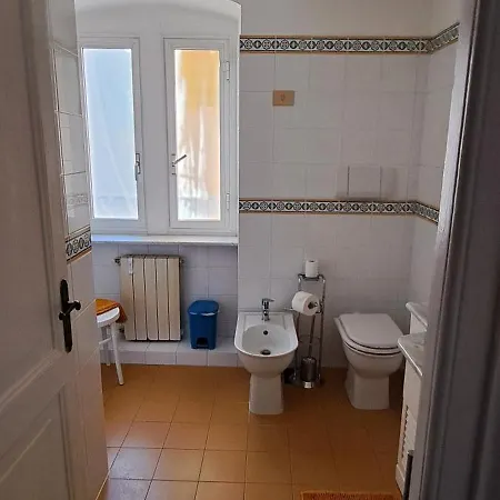 Daire In Piazzetta A Nervi *