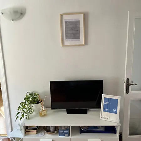 In Piazzetta A Nervi * Genova