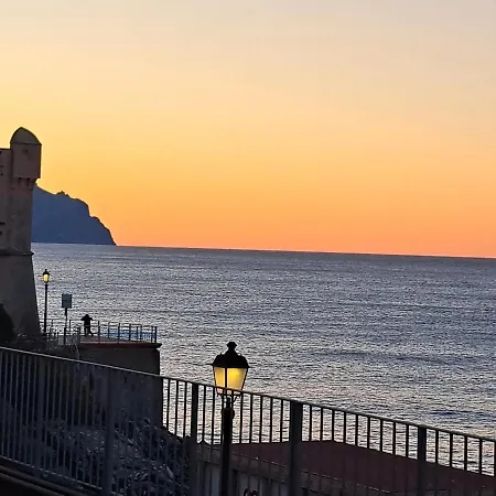 Apartment In Piazzetta A Nervi Genua